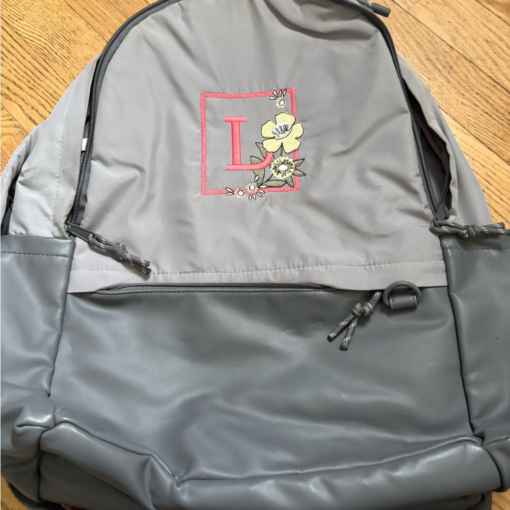 Thirty-One Gray Backpack with Floral Embroidery